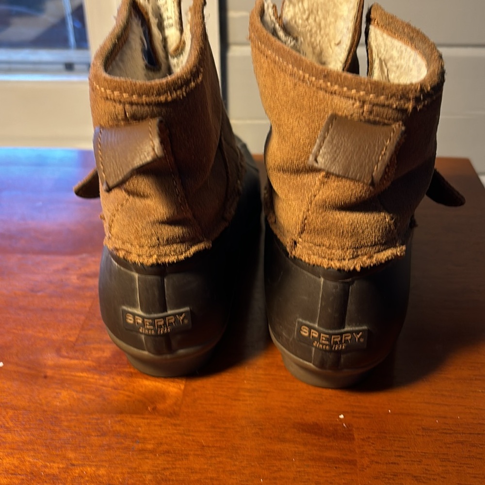 SPERRY Boot. - Picture 2 of 10